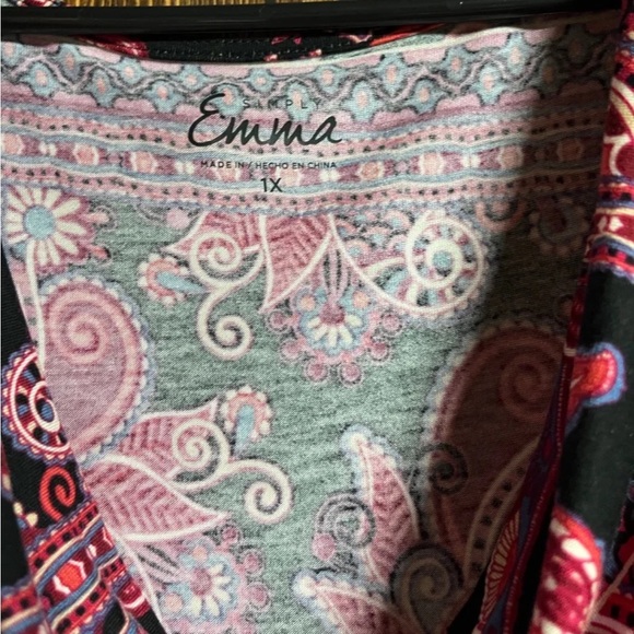 Beautiful Cowl neck blouse - Picture 3 of 3